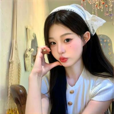 姹紫嫣红碧绿波